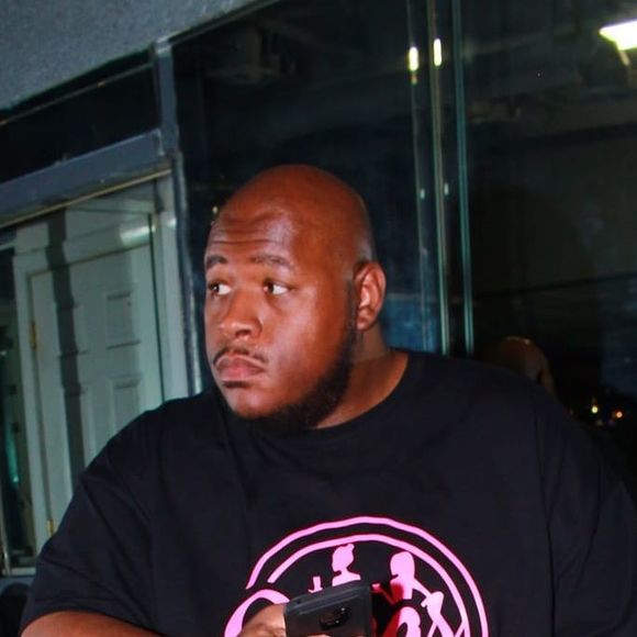 Meet your Posher, Ray anwar - Picture 1 of 1